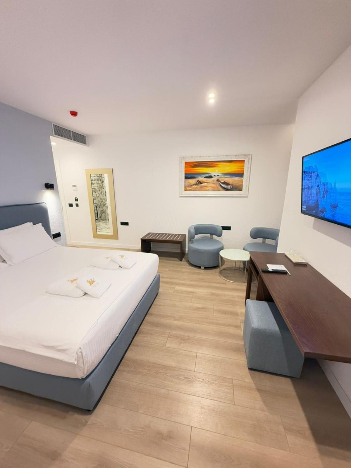 The Queen'S Lion Premium Hotel Sarande Ngoại thất bức ảnh