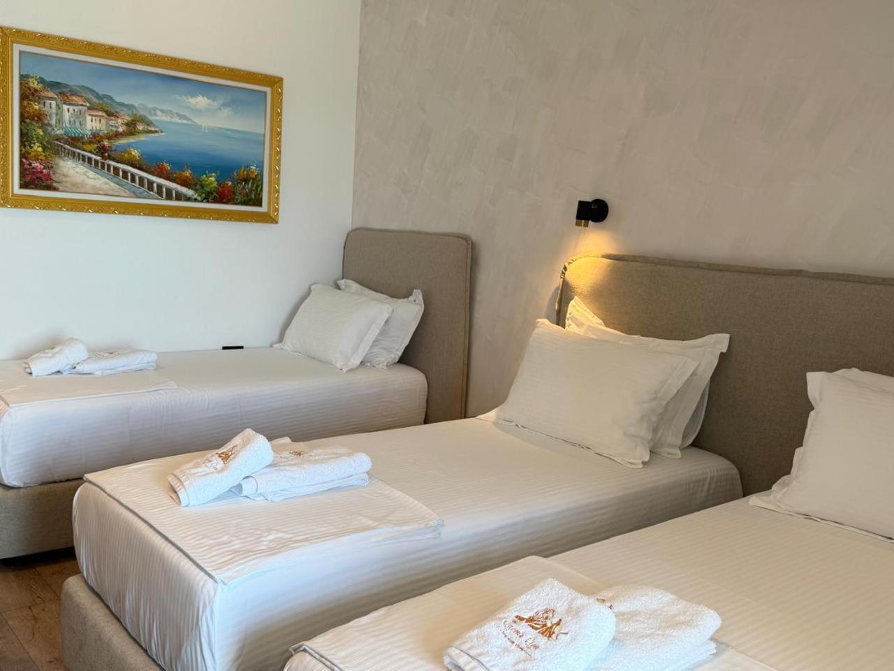 The Queen'S Lion Premium Hotel Sarande Ngoại thất bức ảnh
